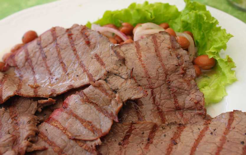 Carne salada cotta trentina con fagioli 